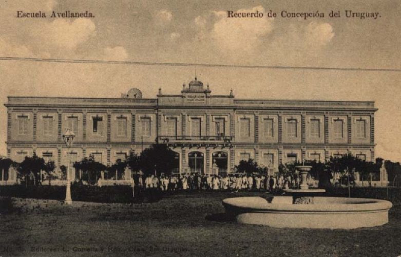 escuela avellaneda