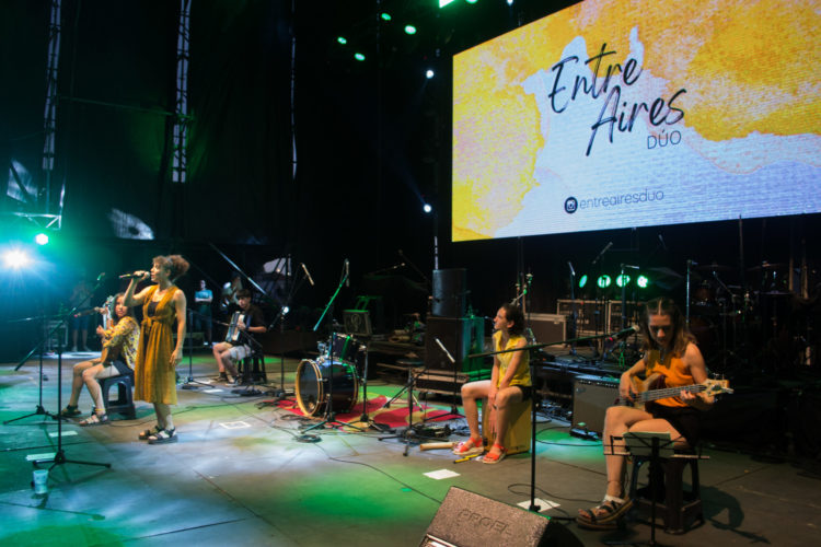 Fiesta Playa bandas locales