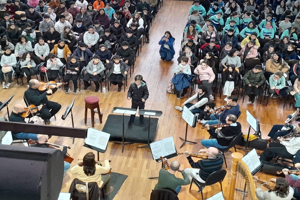 Más de 1.500 estudiantes de Entre Ríos formaron parte de los conciertos didácticos de la Sinfónica provincial