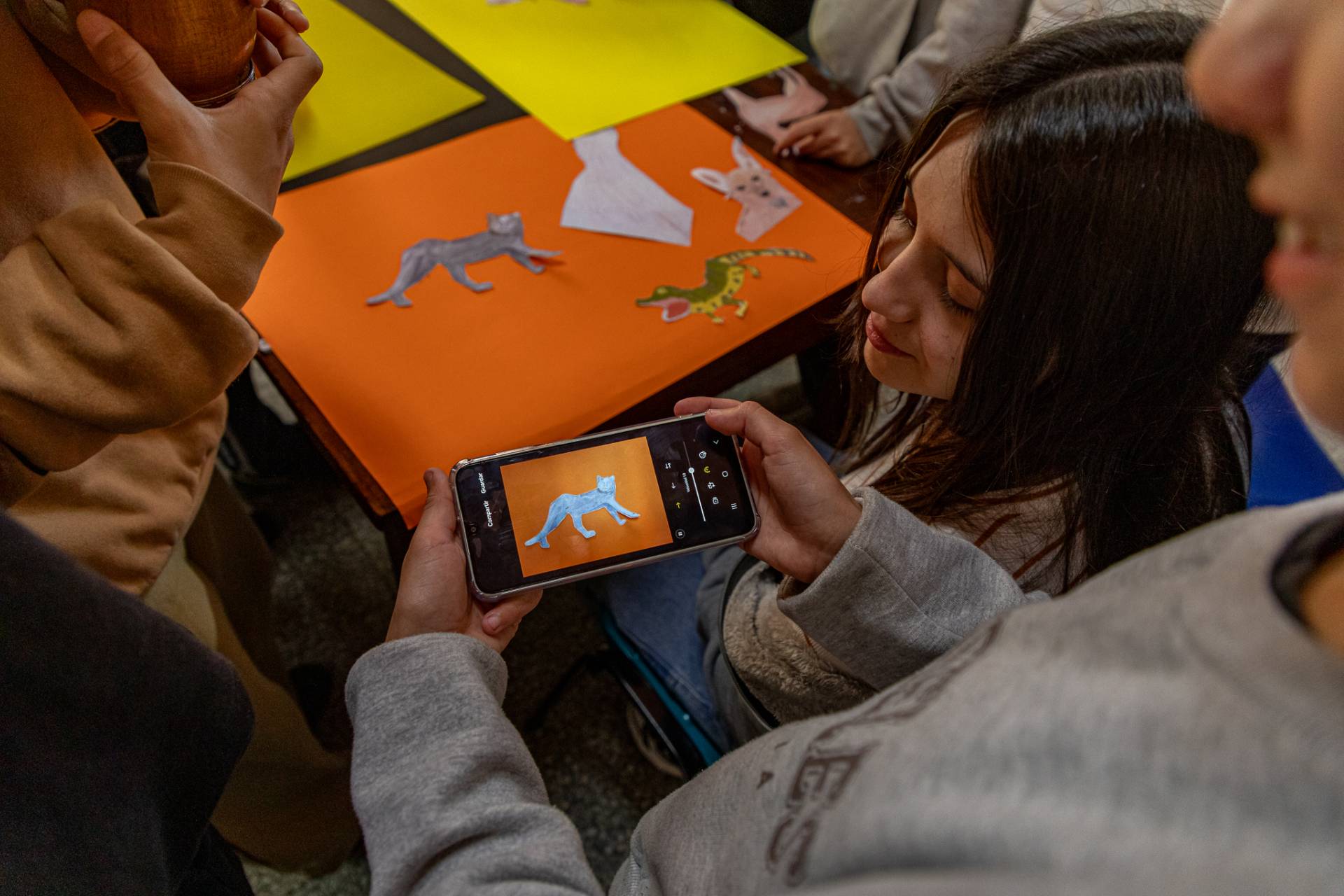 Alumnos paranaenses dieron vida a las ilustraciones de la octava edición del Ficer en un taller de stop motion
