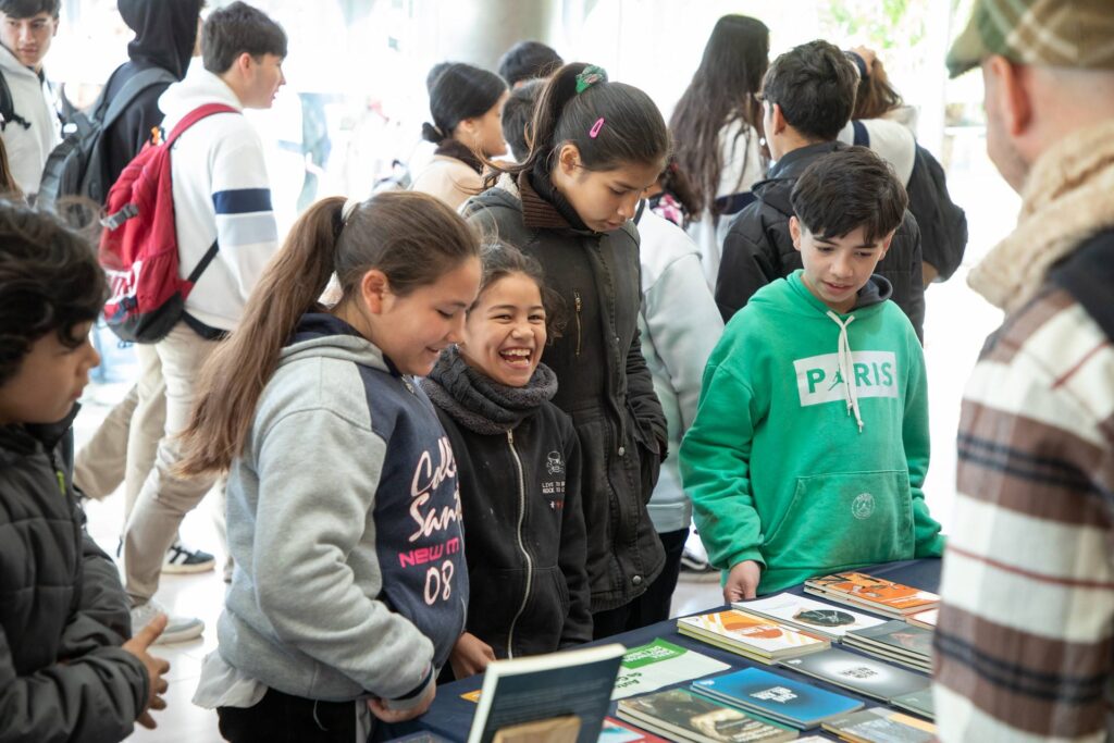 Convocan a las escuelas a participar de la Feria Provincial del Libro en Concordia​